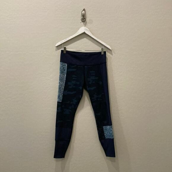 Lululemon Sashiko Wunder Unders Camo & Pebble Size 8 - Picture 5 of 15